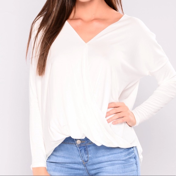 Fashion Nova “Come Over” Top - Picture 4 of 5